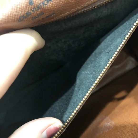 Louis Vuitton Monceau 28 Shoulder Bag/Crossbody bag - Picture 12 of 14